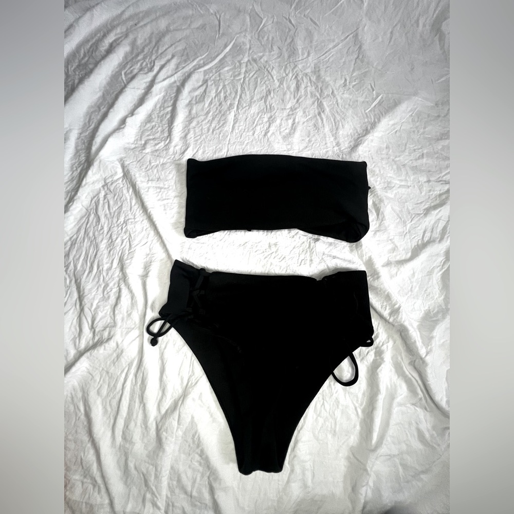 Black tube top bikini